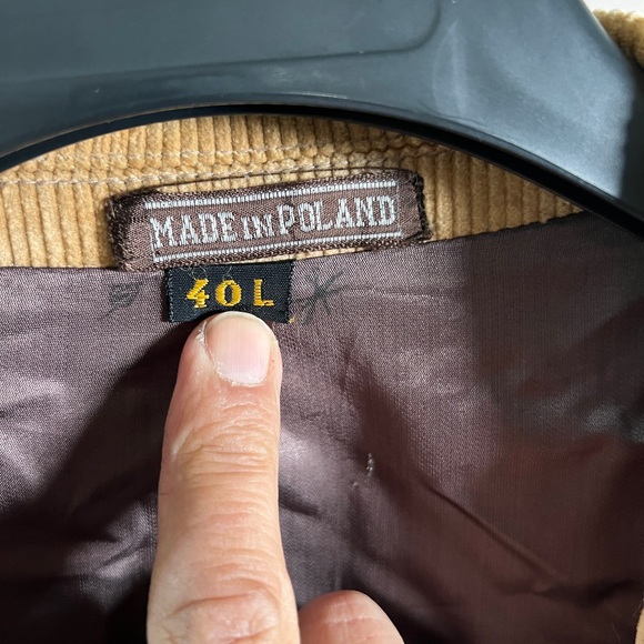 VINTAGE CORNER: Brown Corduroy Blazer and Pants Set - Picture 10 of 11